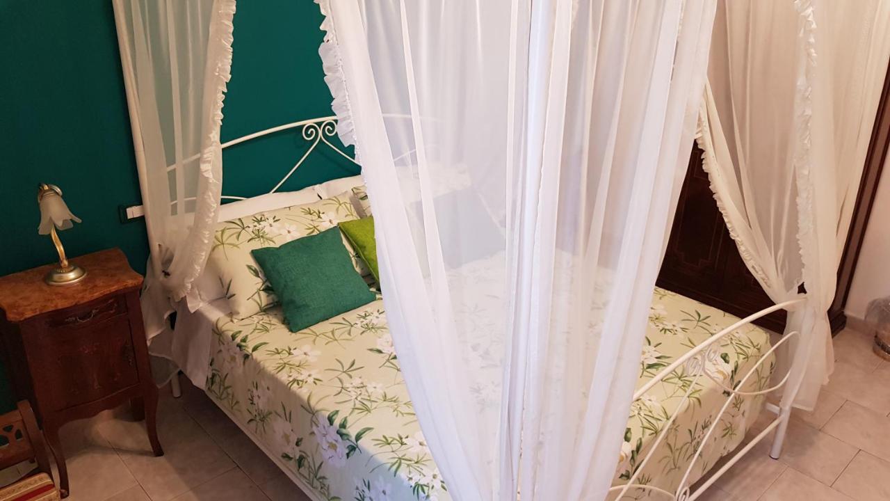 Amanda'S Dream Apartment Taranto Exterior photo