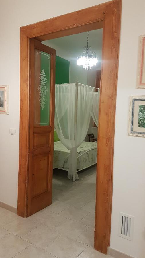 Amanda'S Dream Apartment Taranto Exterior photo